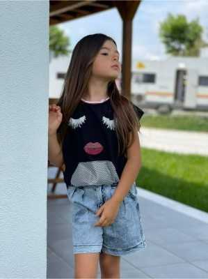 Hilal Akıncı Kids Kız Çocuk File Cep Detaylı Bluz Mom Kot Şort Ikili Takım 1181 Hilal Akıncı Kids Kız Çocuk File Cep Detaylı Bluz Mom Kot Şort Ikili Takım 1181