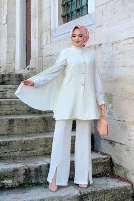 Bym Fashion Pelerinli Düğme Detay Ceket ve Pantolon Takım 8354 Ekru 2870 Bym Fashion Pelerinli Düğme Detay Ceket ve Pantolon Takım 8354 Ekru 2870