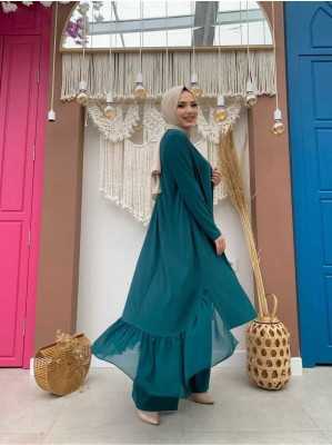Bym Fashion Şifon Fırfır Görünüm Abayalı Üçlü Takım 8411 Zümrüt 9073 Bym Fashion Şifon Fırfır Görünüm Abayalı Üçlü Takım 8411 Zümrüt 9073